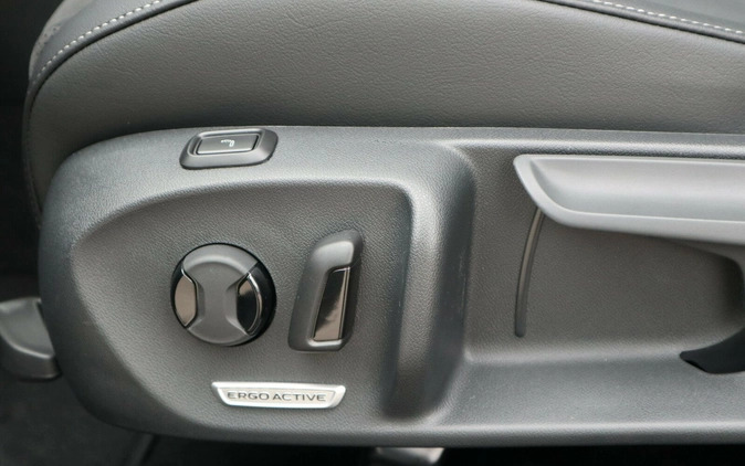 Volkswagen Passat cena 208590 przebieg: 8, rok produkcji 2024 z Olsztyn małe 379